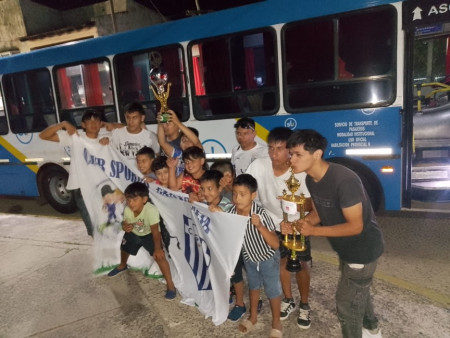 Las escuelitas de fútbol de Santa Lucía estuvieron presentes en el Cierre Anual del Infanto-Juvenil de la Liga Goyana de Fútbol.